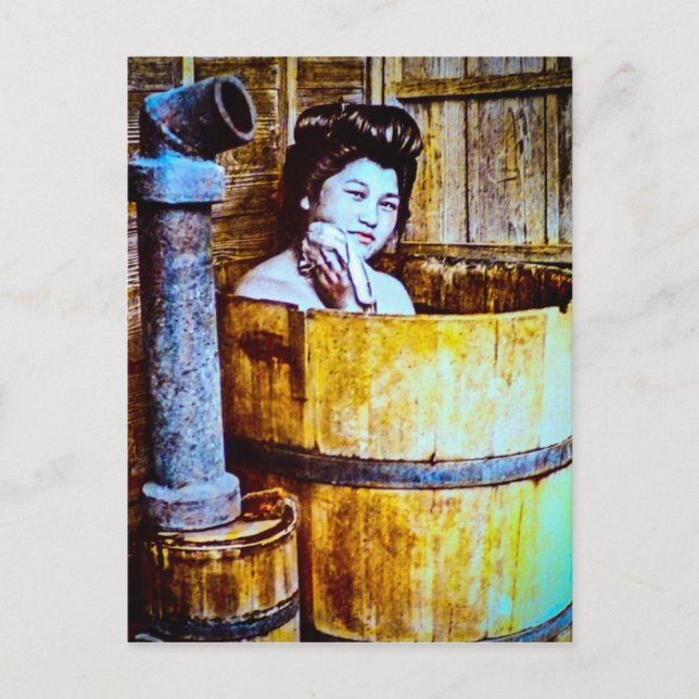 Postal Vintage Geisha en una bañera de madera (Anverso)
