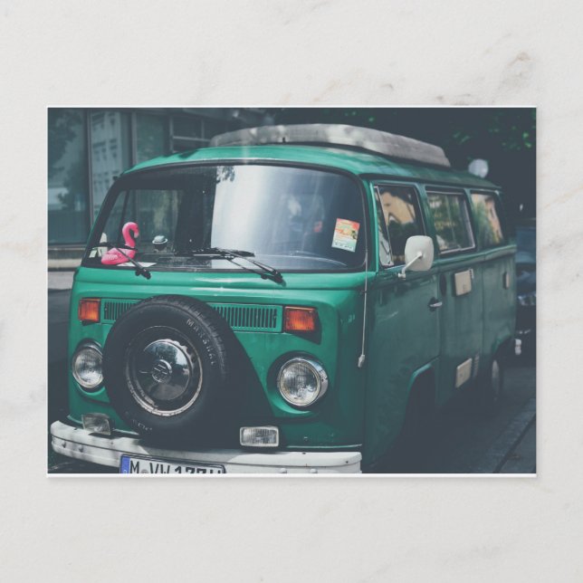 POSTAL VINTAGE GREEN VAN POSTCARD (Anverso)