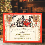 Postal Vintage Red Gold Christmas Greetings Carrie Snow<br><div class="desc">Tarjeta de saludo navideño de principios del siglo XX al estilo art decó con un grupo que paseaba por los bosques de nieve en un carruaje tirado por caballos, que se dirigía a una cabaña cubierta de nieve de tipo jengibre en el país, la bufanda del hombre que montaba el...</div>