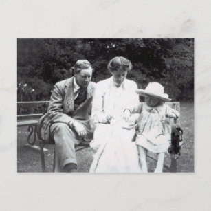 Postal Virginia Woolf con Clive y Julian Bell, 1910