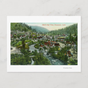 Postal Vista aérea de la ciudad de Dunsmuir, CA