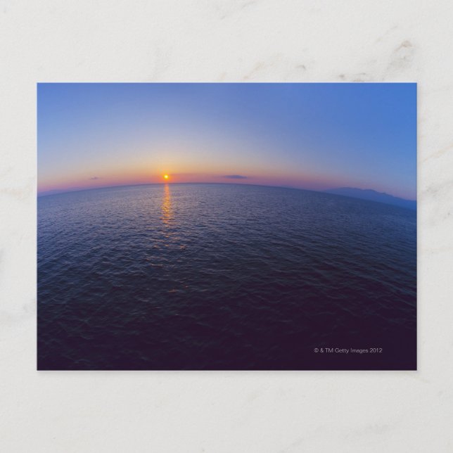 Postal Vista aérea del horizonte sobre el mar al amanecer (Anverso)