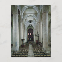 Vista de la nave, hacia el altar