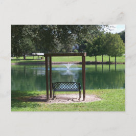 Postal Vista de un pequeño lago de ciudad
