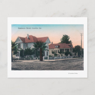 Postal Vista de una calle de residencia, niño en biciclet