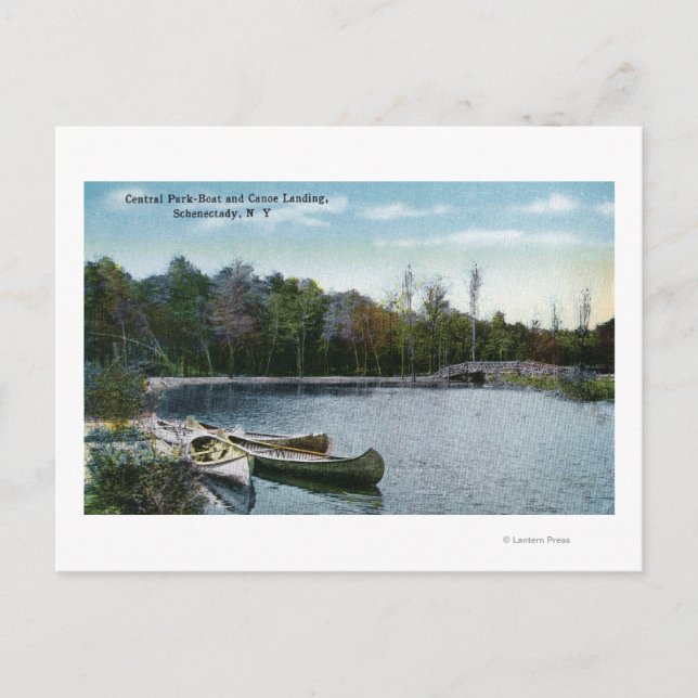 Postal Vista del aterrizaje de barcos y canoas de Central (Anverso)