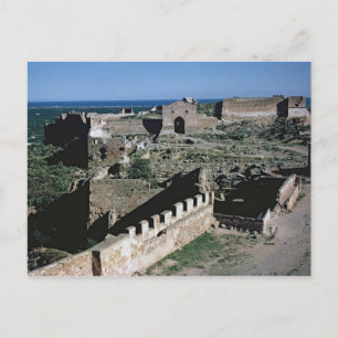Postal Vista del castillo, siglos VIII-XII