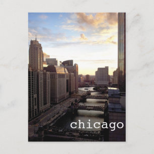 Postal Vista del río Chicago desde Marina City