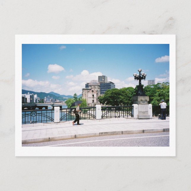Postal Vista desde el puente de Motoyasu: Hiroshima (Anverso)