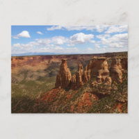 Vista desde el sendero Canyon Rim en el Monumento 