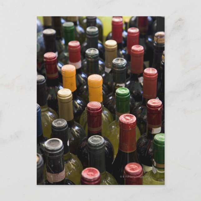 Postal visualización de botellas de vino en el mercado, C (Anverso)