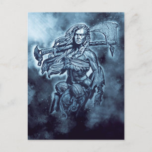 Postal VIVIENDO A Shieldmaiden Fierce Female Warrior Art