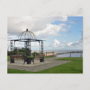 Postal Walton en el naze con el muelle