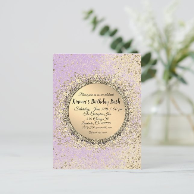 Postal Whimsical Purpurinoso Stars Lavender Cumpleaños (Anverso de pie)