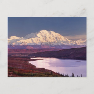 Postal Wonder Lake y Mt. Denali al amanecer en el