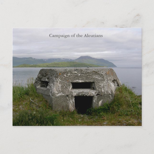 Postal WWII Pillbox en la playa, Dutch Harbour, AK (Anverso)