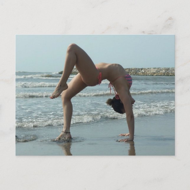 Postal Yoga en la foto de la playa (Anverso)