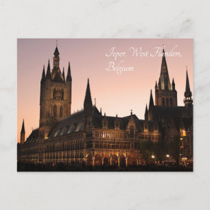 Postal Ypres Cloth Hall, Bélgica por noche