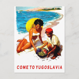 Postal Yugoslavia, mujer en la playa con vendedor de frut
