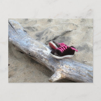 Postal Zapatos en la playa