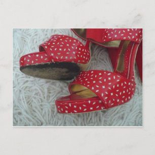 Postal Zapatos rojos