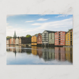 Postales de las casas Trondheim de Noruega