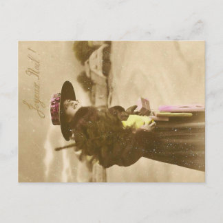 Postales de mujeres de la época de la moda | Vacac