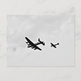 Postales del bombardero y del Spitfire de
