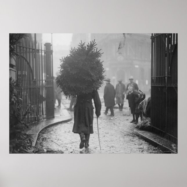 Póster 1915: Un soldado llevando un árbol de navidad (Frente)