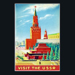 PÓSTER AFICHE DE VIAJE DE VINO DE LA PLAZA ROJA RUSIA<br><div class="desc">Una reproducción de un poster Art Deco de los años 30 que promueve el turismo en la URSS. Digitalmente reformado para resaltar los colores originales,  aún mejor y arreglar tantas imperfecciones como sea posible.</div>