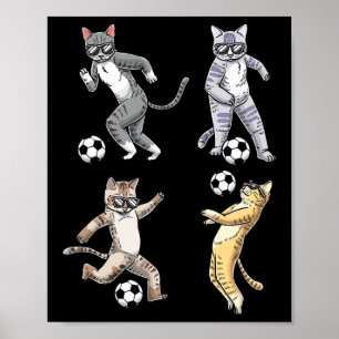 Póster Aficionado de gatos divertidos jugando fútbol juga
