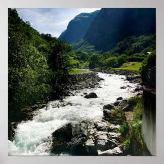 Póster Aldea del fiordo mágico en Poster noruego