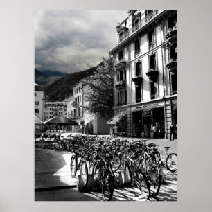 Póster Aldea europea blanca y negra