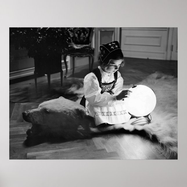 Póster Alfombra de piel del oso, 1938 (Frente)