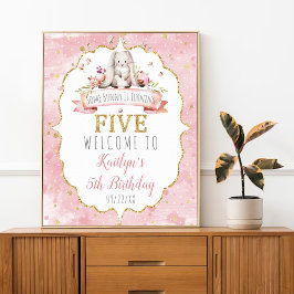 Póster Algunos conejitos están dando la bienvenida a los 