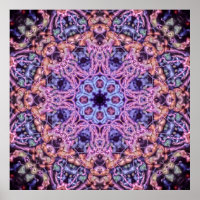 Alien Kaleidoscopic Mandala morado intrincado