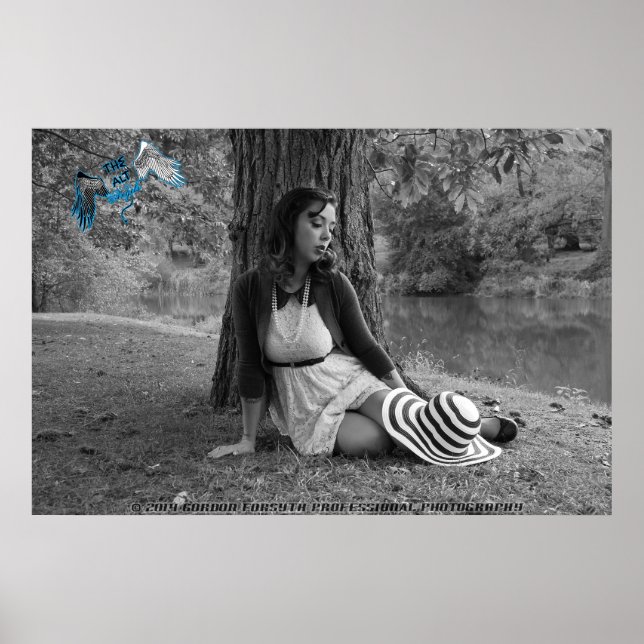 Póster Alt Angel Resident pinup Model Lacey (Frente)