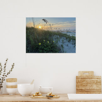 Póster Amanecer en la playa sobre dunas