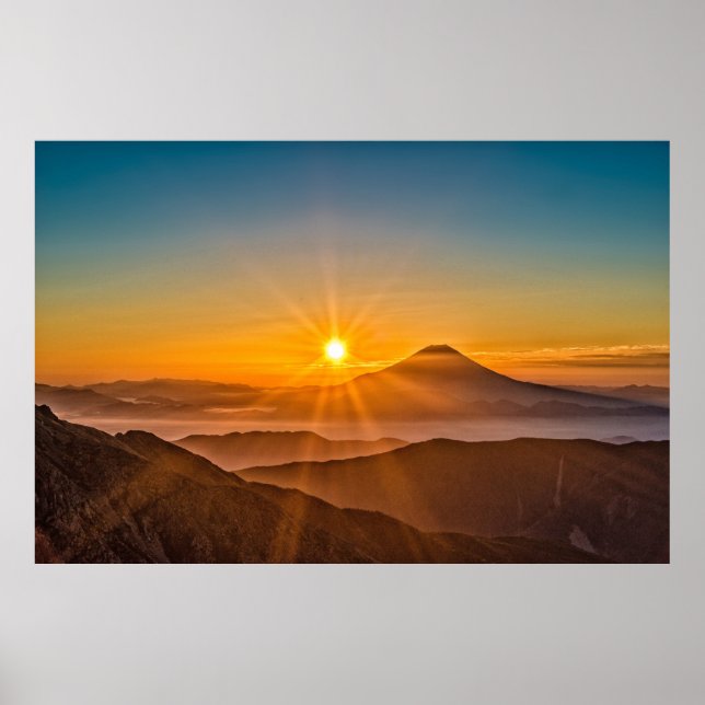 Póster Amanecer entre las colinas (Frente)