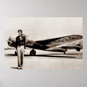 Póster Amelia Earhart Lockheed Electra C 1937 Sepia