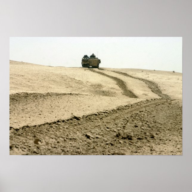 Póster An amphibious assault vehicle (Frente)