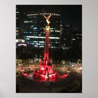 Póster Ángel de la Independencia iluminado de rojo, Ciuda