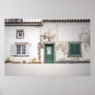 Póster Antigua fachada europea con puerta verde