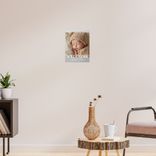 Póster Anuncio de nacimiento con foto en gris y blanco mo