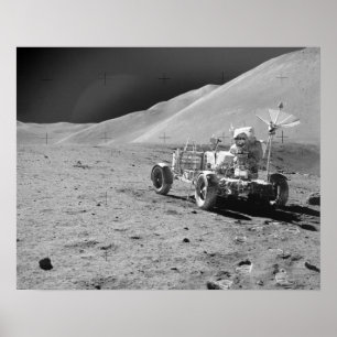 Póster Apolo 15 Astronauta y vehículo de carretera lunar