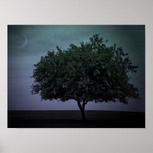 Póster árbol único con luna y estrellas