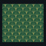 Póster Art Deco de la hoja de palma verde<br><div class="desc">Patrón de hojas de palma sobre fondo verde - estilo art deco - Resumen del patrón de cosecha geométrico para textil, envoltura, diseño de producto. Ilustracion de época. Resumen De Estilo Art Deco De Palm Leaf. Decoración textil. Patrón de estilo deco de la hoja de palma en un fondo verde....</div>