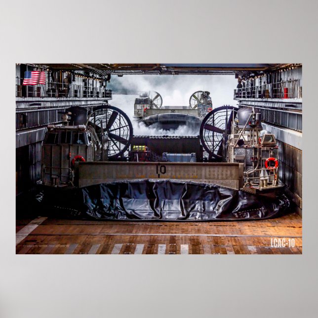 PÓSTER ASALTO A LA PLAYA - LCAC-10 (Frente)