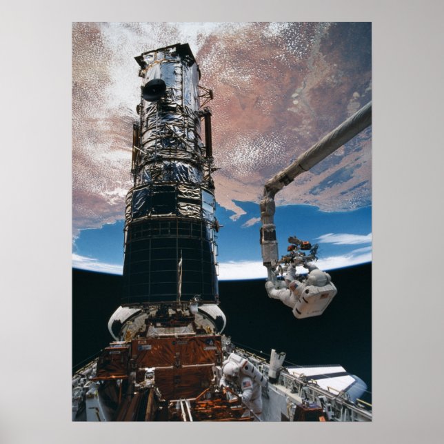 Póster Astronauta trabajando en el telescopio espacial Hu (Frente)