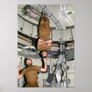 Póster Astronautas Carr y Pogue en Skylab 4